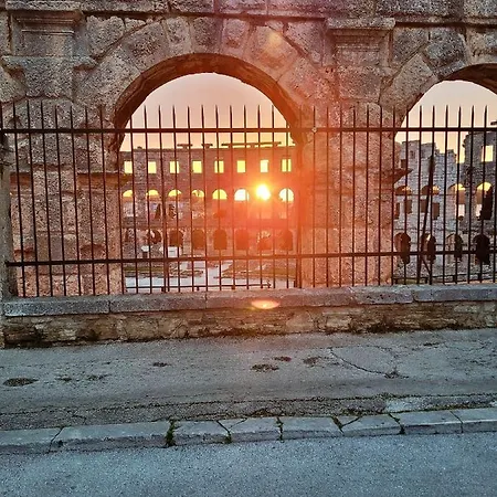 Amfiteatar Lägenhet